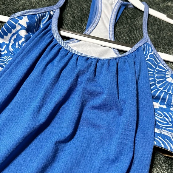 Lululemon No Limits Tank ( Size 6) - Picture 9 of 10